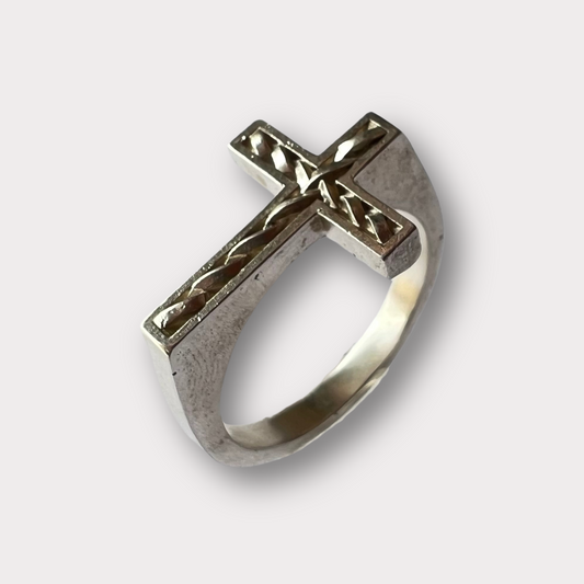 Braided Cross Ring